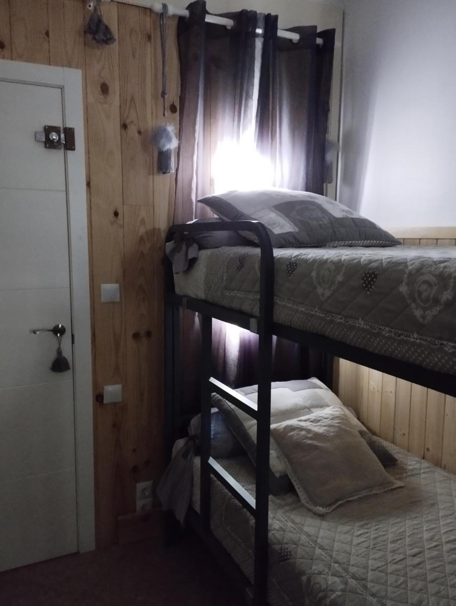 Chambres D'Hotes Chez Catherine A Reus Chambre De Paris Avec Salle De Bains Privee Exterior foto